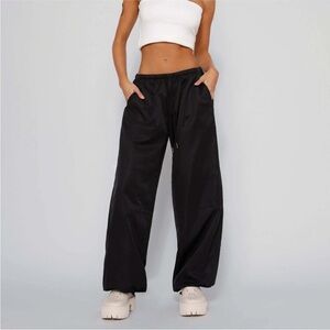 Tiger Mist Black Women's Parachute Pants
